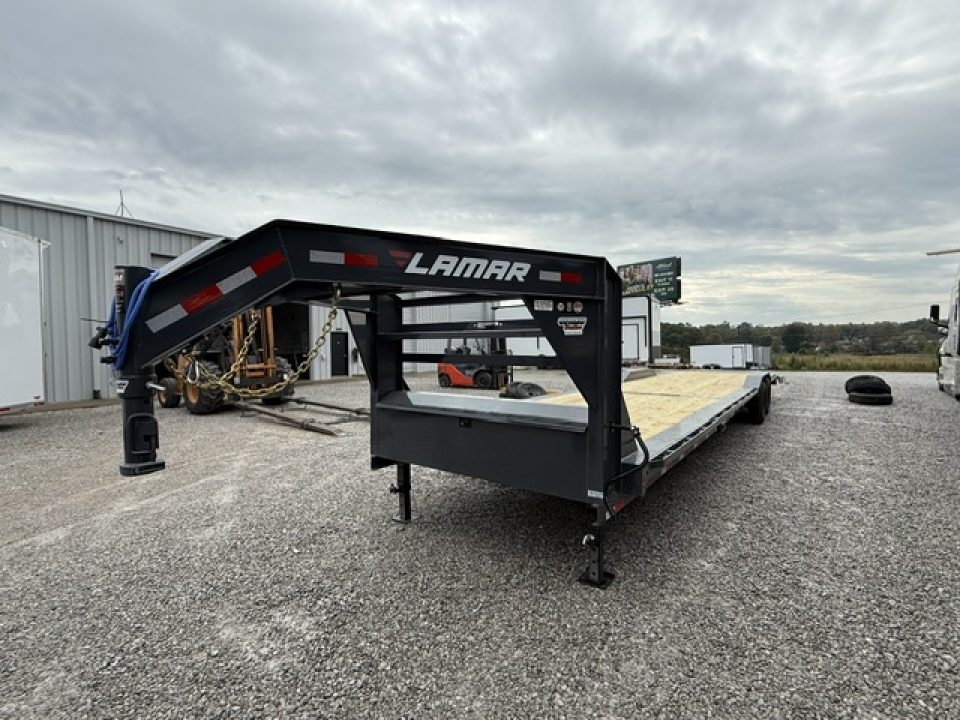 New Lamar Gooseneck Car Hauler 102x36 14K W/ Winch Plate