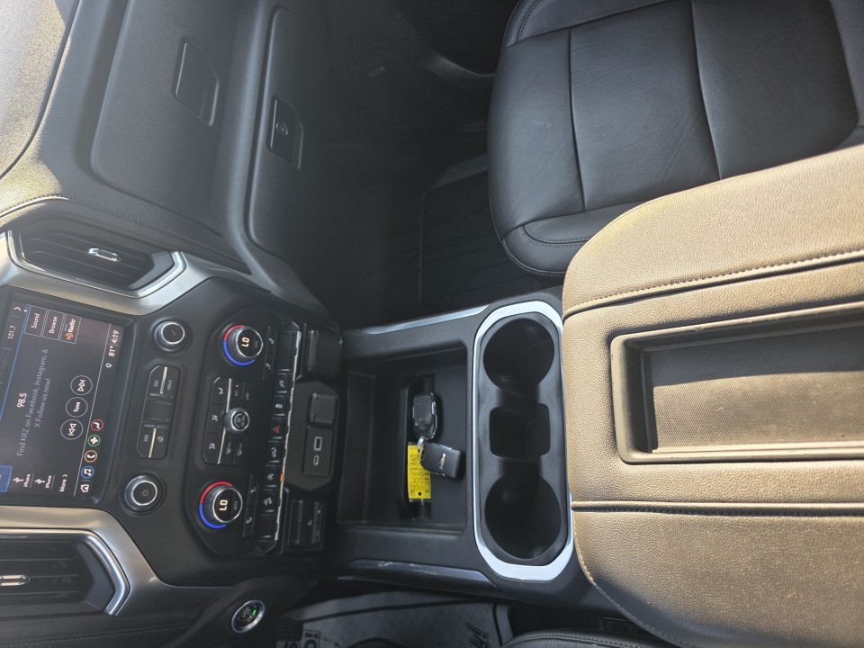 Used 2019 Chevrolet SILVERADO CREW CAB RST Truck