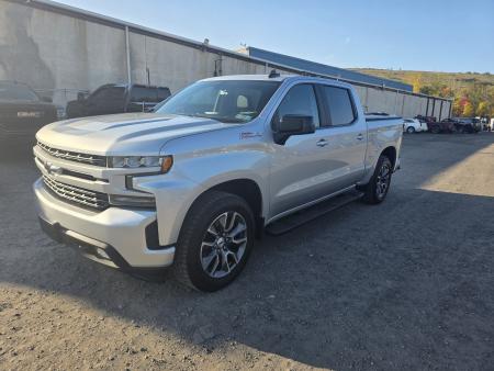 Used 2019 Chevrolet SILVERADO CREW CAB RST Truck