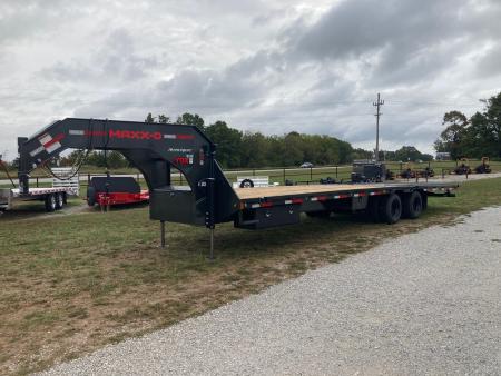 New 2027 MAXX-D 102X32 TANDEM 25.9K GN HYDROTAIL W/ STEEL RUNNERS, HYDROJACKS, DISC BRAKES & WIRELESS REMOTE Flatbed Trailer