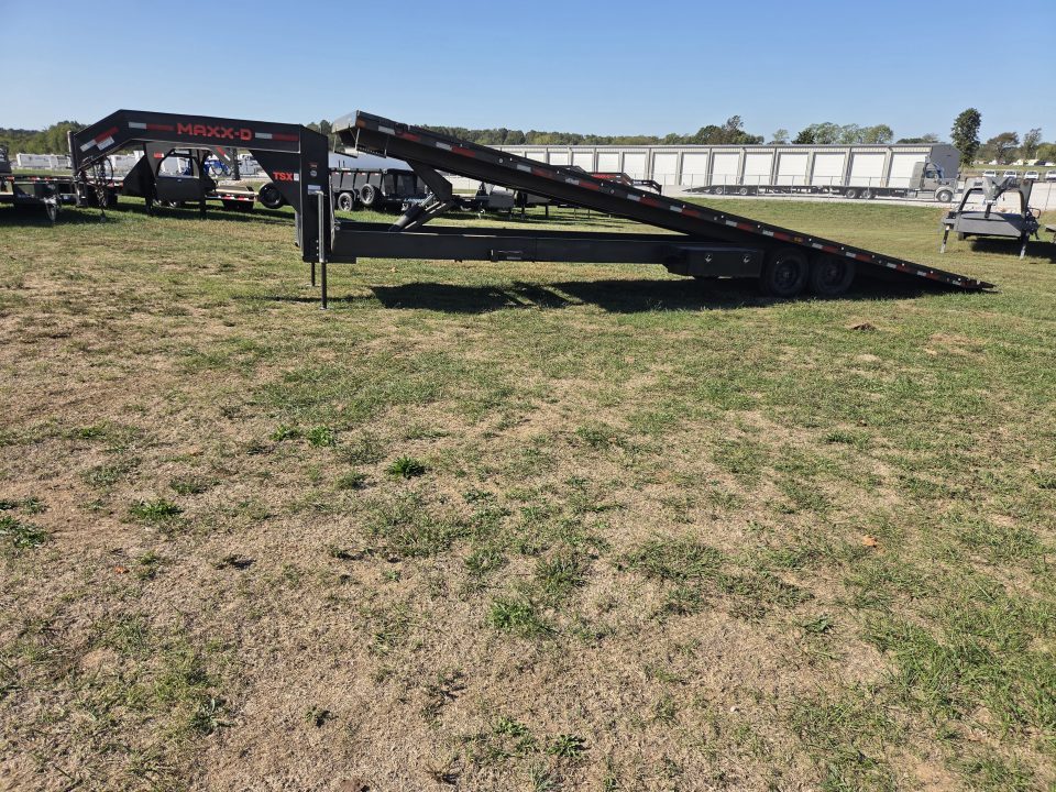 New 2023 MAXX-D 102X34 TANDEM DECKOVER POWER TILT W/8K AXLES HYDROJACKS & TUFF WIRELESS