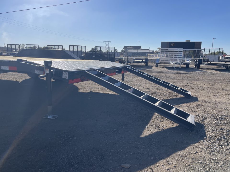 New 2027 Lamar 8.5x22 14k Equipment Trailer