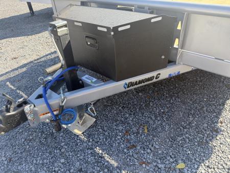 New 2027 Diamond C TUT206 Utility Trailer VENTURE 6’11”X22’ TRACTOR GATE MESH SIDES