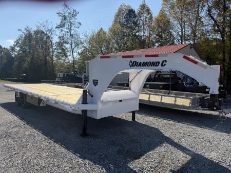 New 2027 Diamond C DET210 GOOSENECK POWER TILT TRAILER HYDRO JACKS ,SOLAR CHARGER,WIRELESS REMOTE
