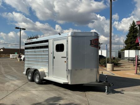 New 2027 Logan Coach BULLSEYE3BPCOM BULLSEYE 3H BP COMBO Horse Trailer