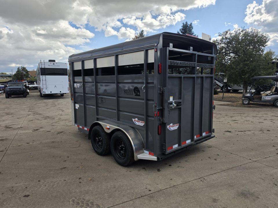 New 2027 Maverick MAVST6614-7K Horse Trailer