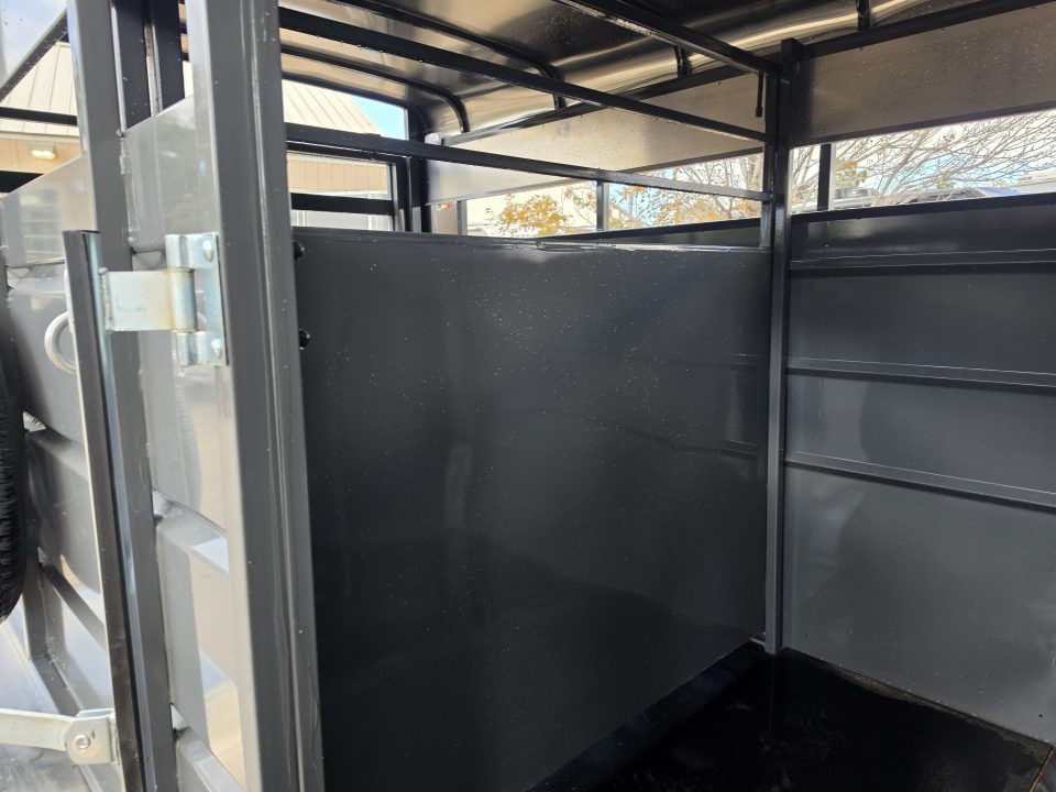 New 2027 Maverick MAVST6614-7K Horse Trailer