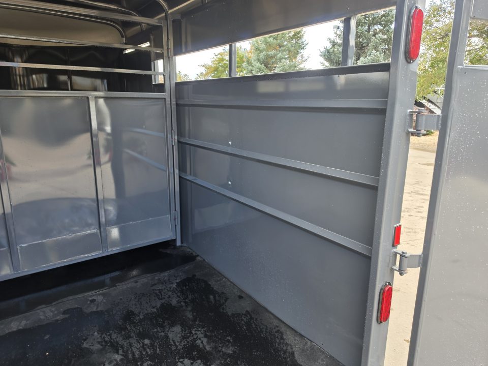 New 2027 Maverick MAVST6614-7K Horse Trailer