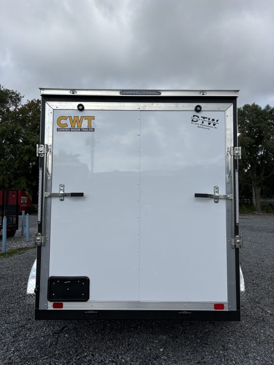 2027 Covered Wagon photo 5