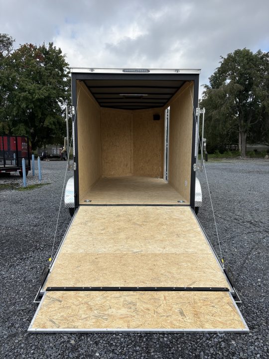 2027 Covered Wagon photo 6