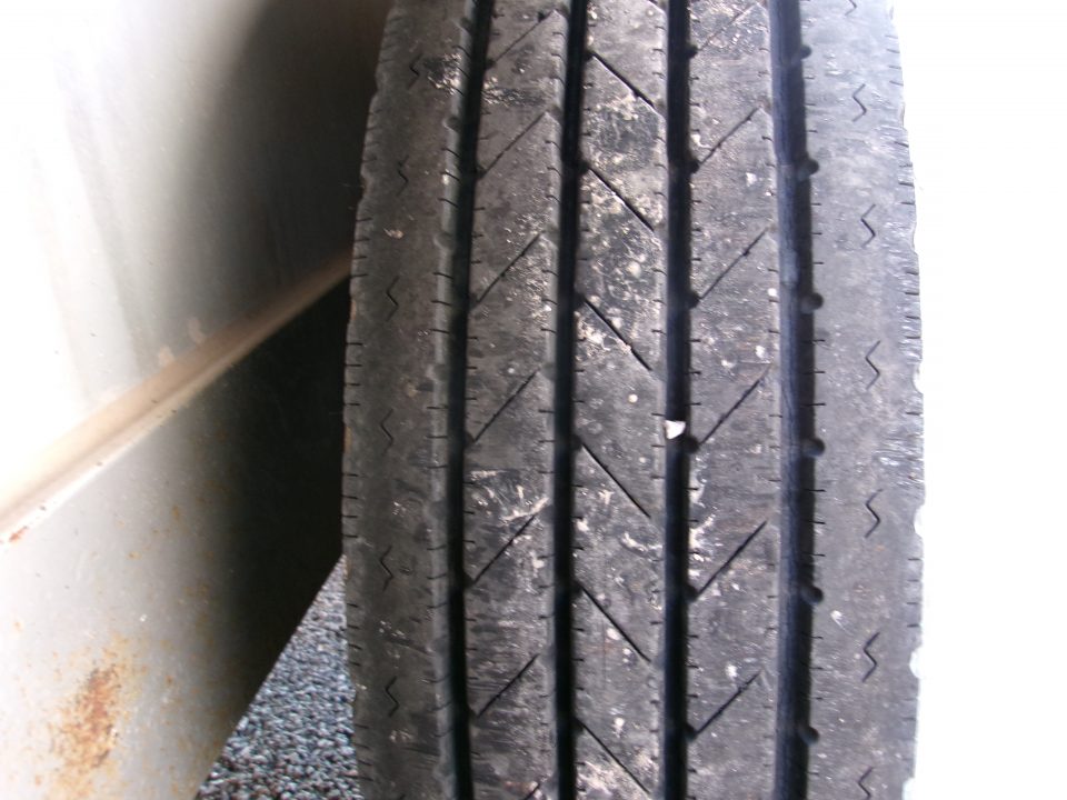 Used 2015 Elite 8x32 Stock with WERM Floor