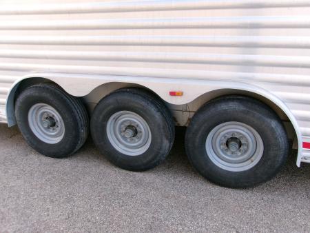 Used 2015 Elite 8x32 Stock with WERM Floor