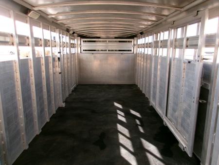 Used 2015 Elite 8x32 Stock with WERM Floor
