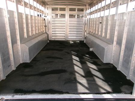 Used 2015 Elite 8x32 Stock with WERM Floor