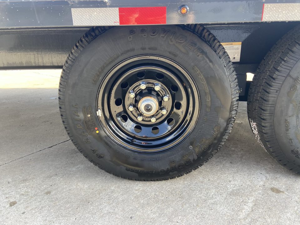 New Lamar 14K Deckover Trailer 102" X 24'