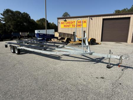 New 2027 CHALLENGER SERIES GALVANIZED 26' TRITOON TRAILER, 2 SURGE BRAKE AXLES, LOAD GUIDES
