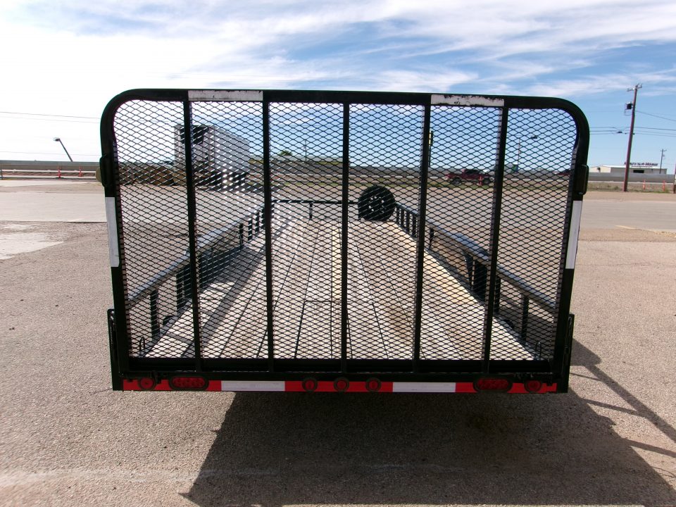 Used 2023 Load Trail 83x22 Tandem Utility w/ 4' gate 7k