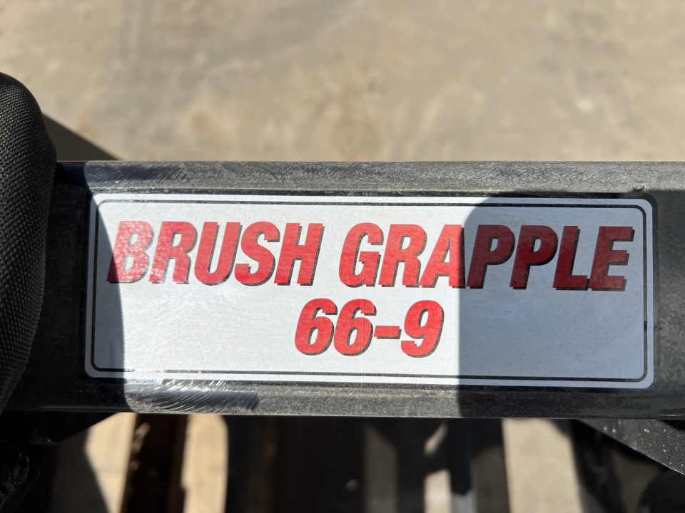 New 2026 Stout 66 Brush Grapple Bucket Attachment
