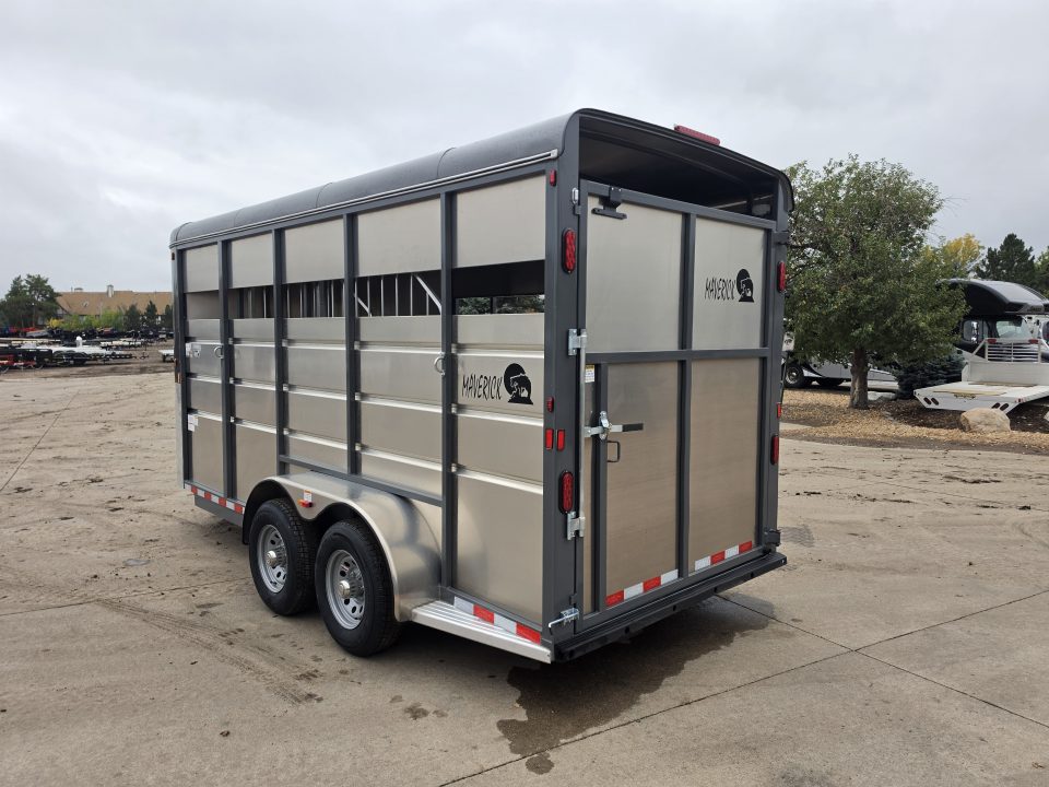 New 2027 Maverick 3HS-9.9K 7'6" Tall Horse Trailer