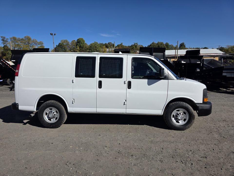 Used 2015 Chevrolet EXPRESS 2500 Cargo Van