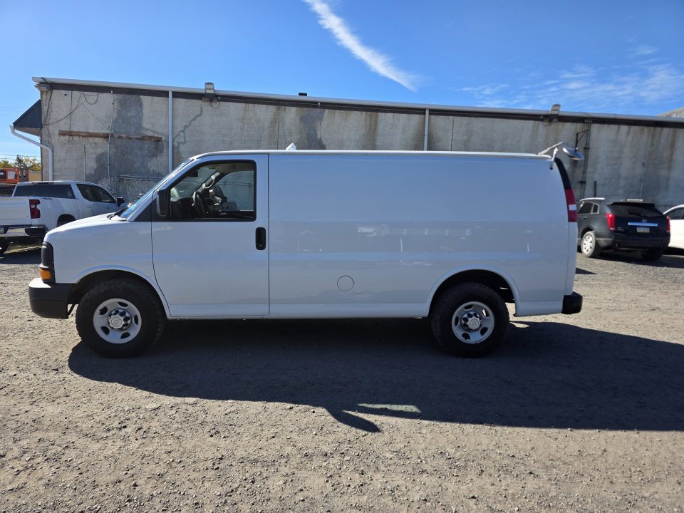 Used 2015 Chevrolet EXPRESS 2500 Cargo Van
