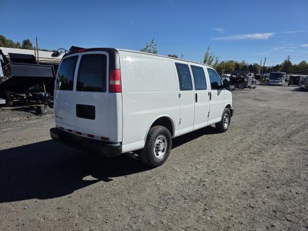 Used 2015 Chevrolet EXPRESS 2500 Cargo Van