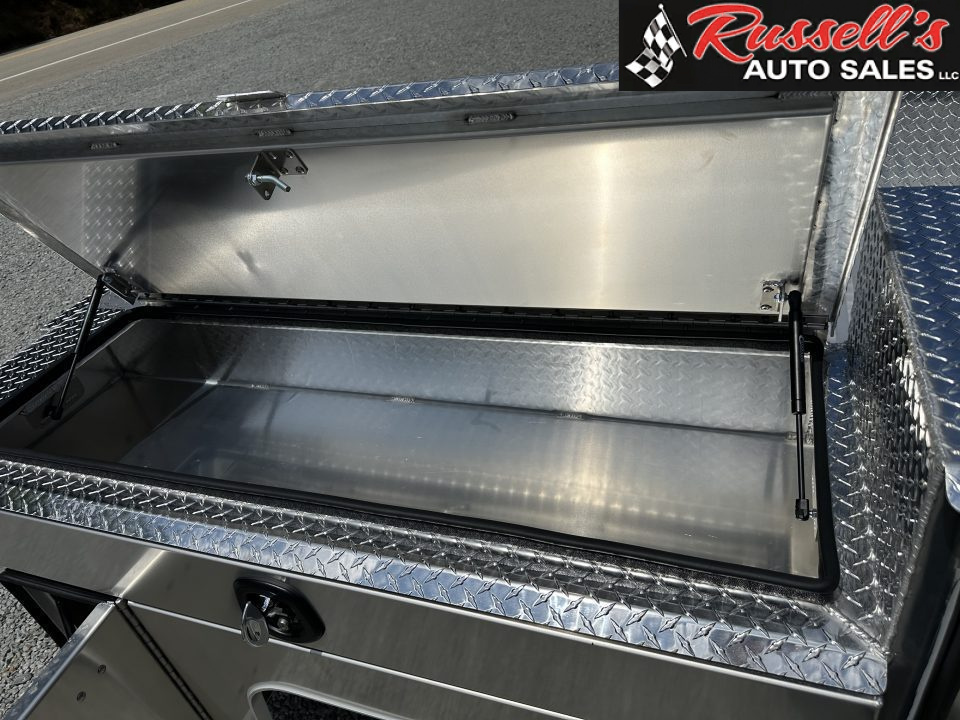 New Martin Truck Bodies Aluminum Gooseneck Service Body DRW 8' Diamond Tread * Clear Lens * Back Window CutOut Gooseneck Bodies