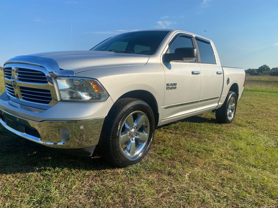 Used 2015 RAM 1500 4wd Truck