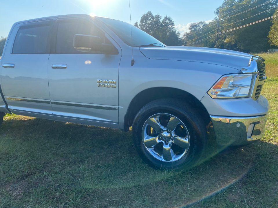 Used 2015 RAM 1500 4wd Truck