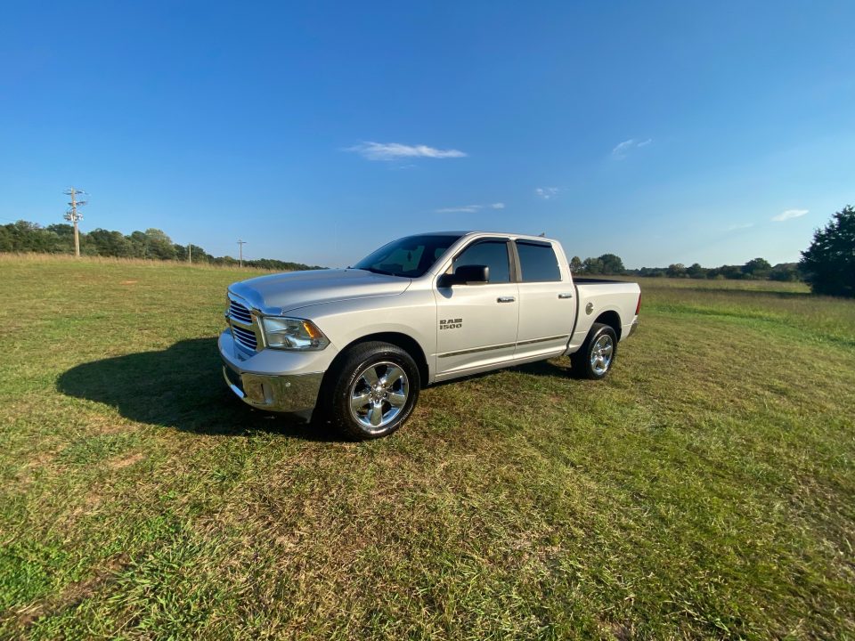 Used 2015 RAM 1500 4wd Truck