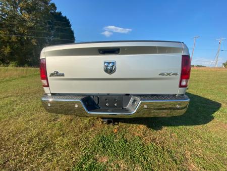 Used 2015 RAM 1500 4wd Truck