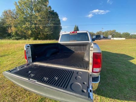 Used 2015 RAM 1500 4wd Truck