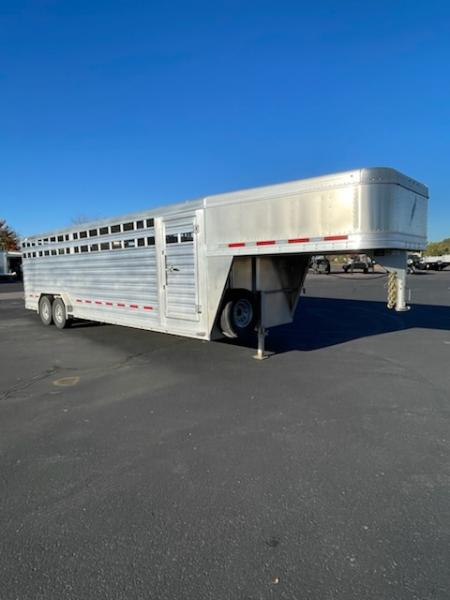 Used 2024 Featherlite 7.5x26 model 8127 Stock Trailer