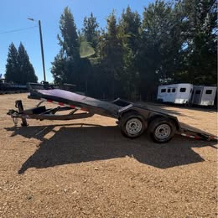 Used 2026 Hawke Trailers 20' Power Tilt Equipment Trailer