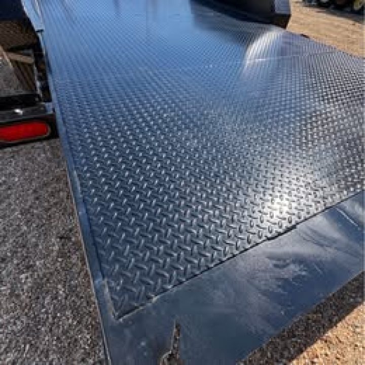 Used 2026 Hawke Trailers 20' Power Tilt Equipment Trailer