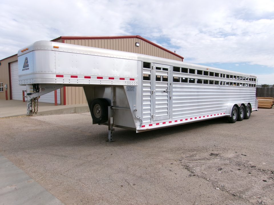Used 2015 Elite 7x32 Stock Trailer w/ WERM Floor