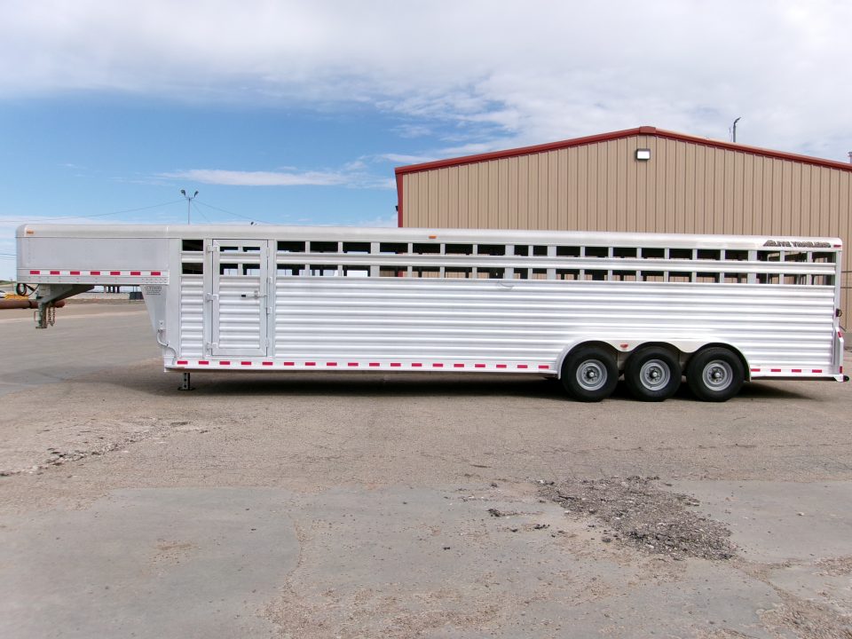 Used 2015 Elite 7x32 Stock Trailer w/ WERM Floor