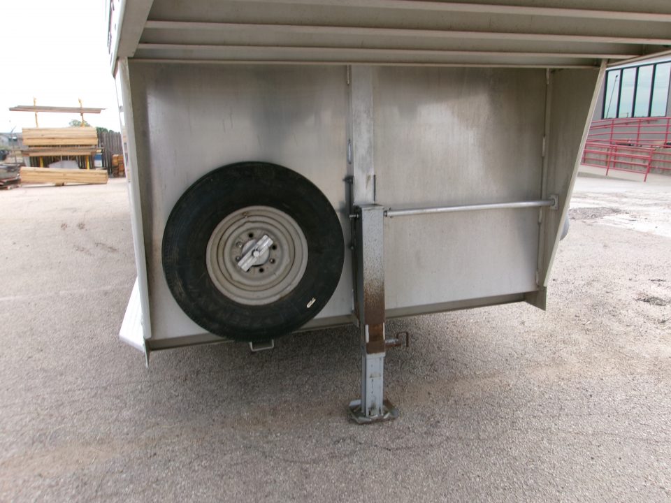 Used 2015 Elite 7x32 Stock Trailer w/ WERM Floor