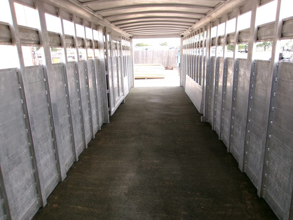 Used 2015 Elite 7x32 Stock Trailer w/ WERM Floor