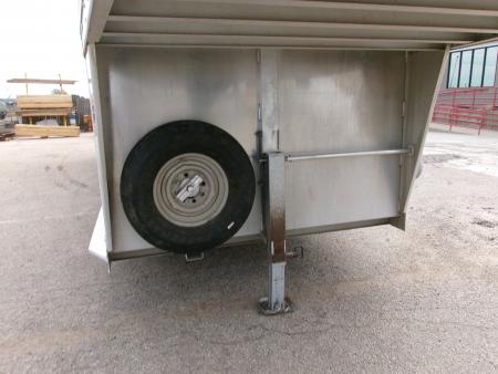 Used 2015 Elite 7x32 Stock Trailer w/ WERM Floor