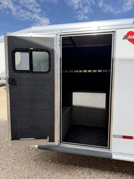 New 2027 Hart Trailer LARIAT 24' Horse Trailer