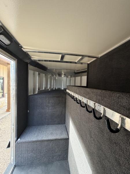 New 2027 Hart Trailer LARIAT 24' Horse Trailer