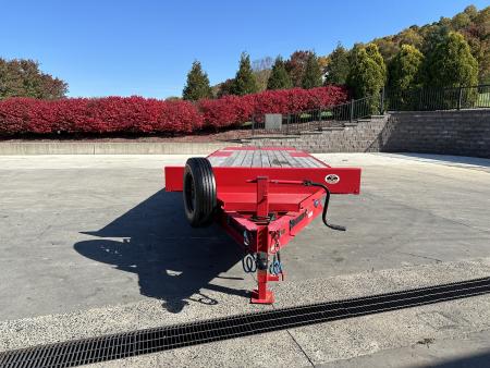 Used 2025 Diamond C DEC207 24' w/Max Ramps