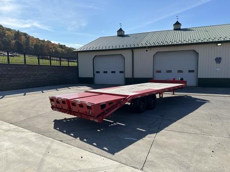 Used 2025 Diamond C DEC207 24' w/Max Ramps