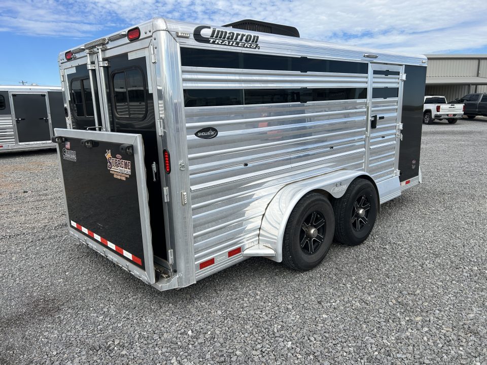 Used 2017 Cimarron Showstar 678