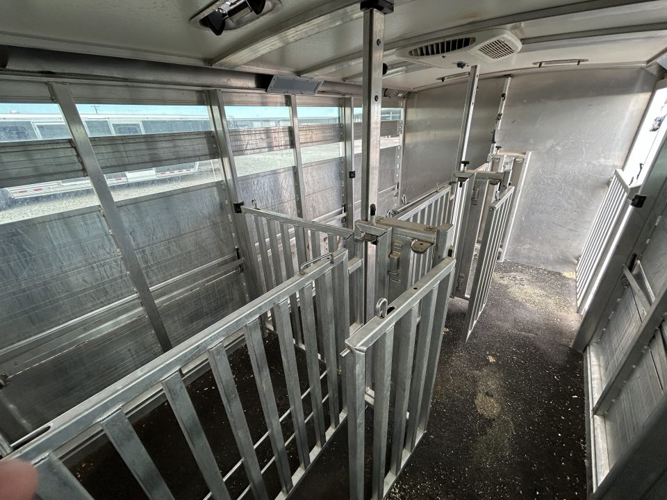 Used 2017 Cimarron Showstar 678