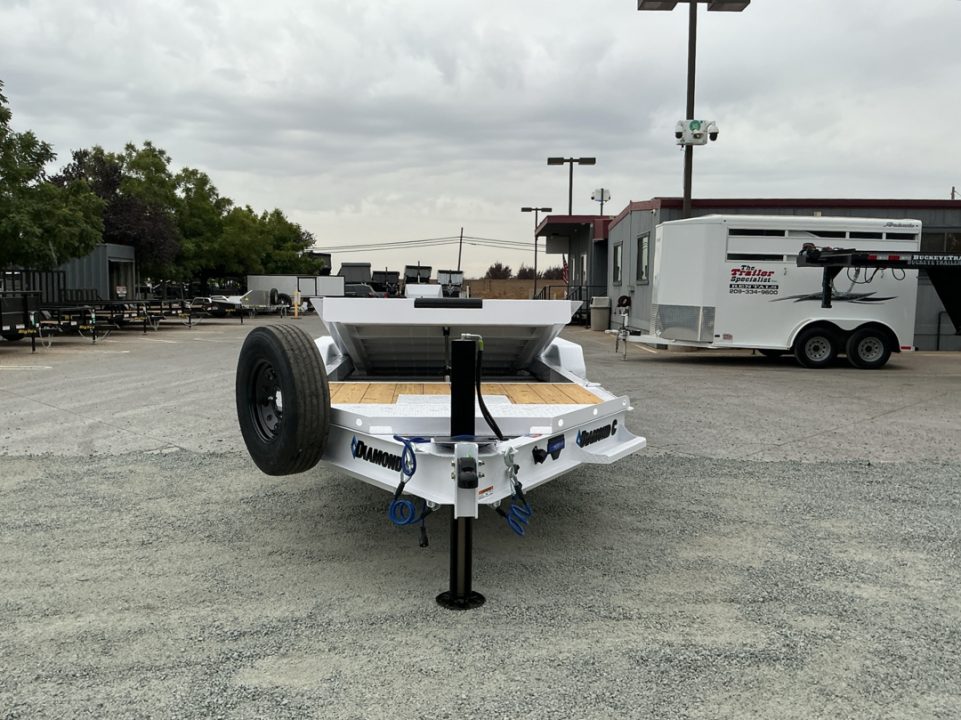New 2027 Diamond C Trailers HDT207L20X82 7FT X 20FT 15.5K GVW Tilt Trailer