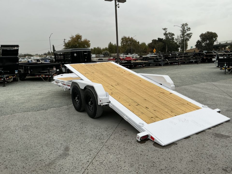 New 2027 Diamond C Trailers HDT207L20X82 7FT X 20FT 15.5K GVW Tilt Trailer