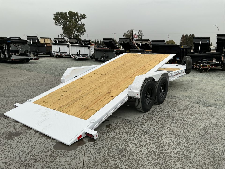 New 2027 Diamond C Trailers HDT207L20X82 7FT X 20FT 15.5K GVW Tilt Trailer