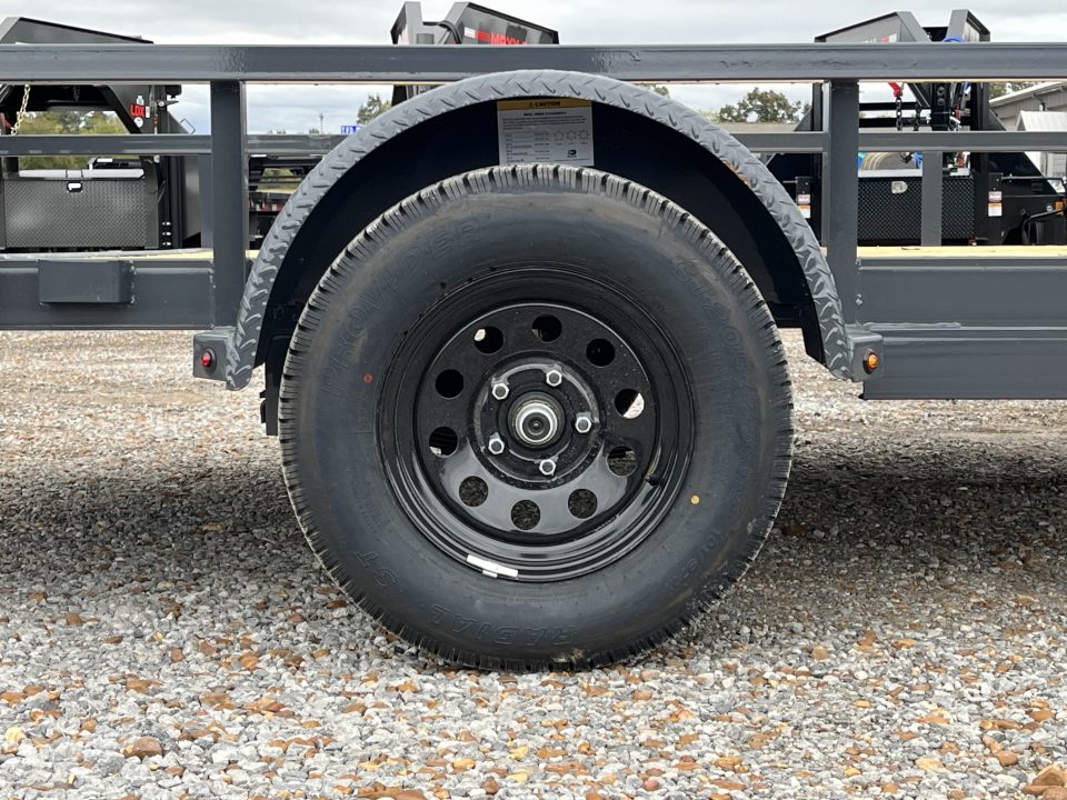 New 2027 Lamar 83"X12' 3K Utility Trailer
